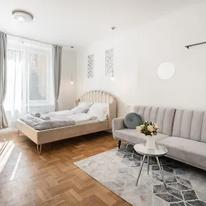Apartment D71 - Cozy Suite, Location By Bqa, Budapest